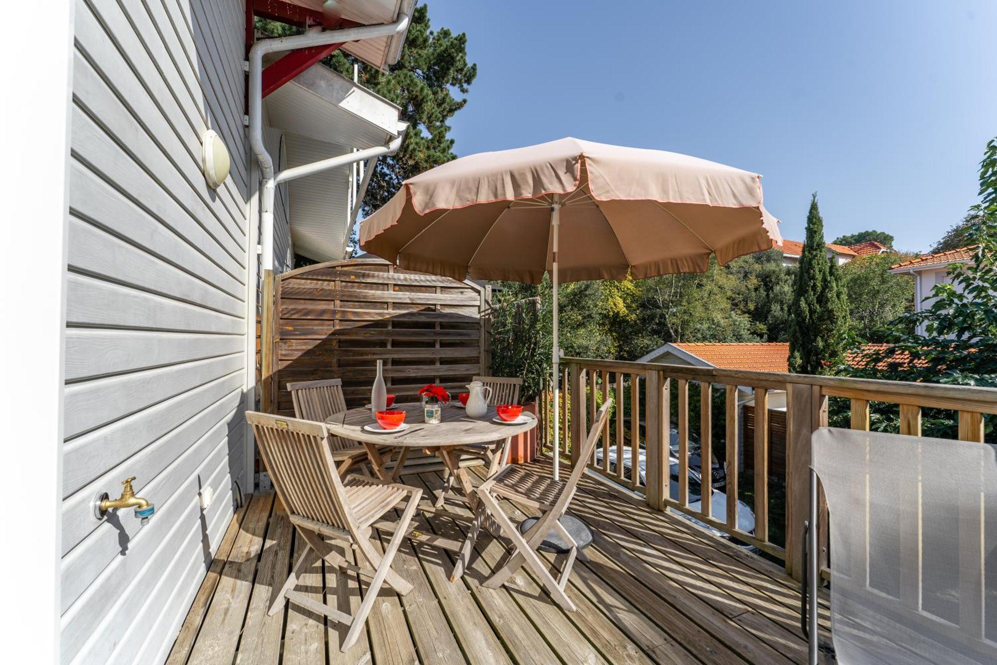 Pita - Appt Terrasse Au Plein Coeur Du Moulleau